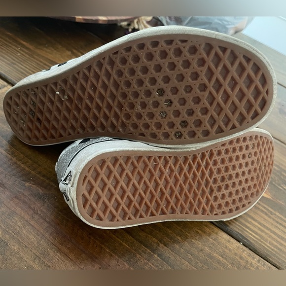 VANS Old Skool Glitter Checkerboard Skate Unisex Shoes Size US M= 6  US W= 7.5 - Picture 3 of 8